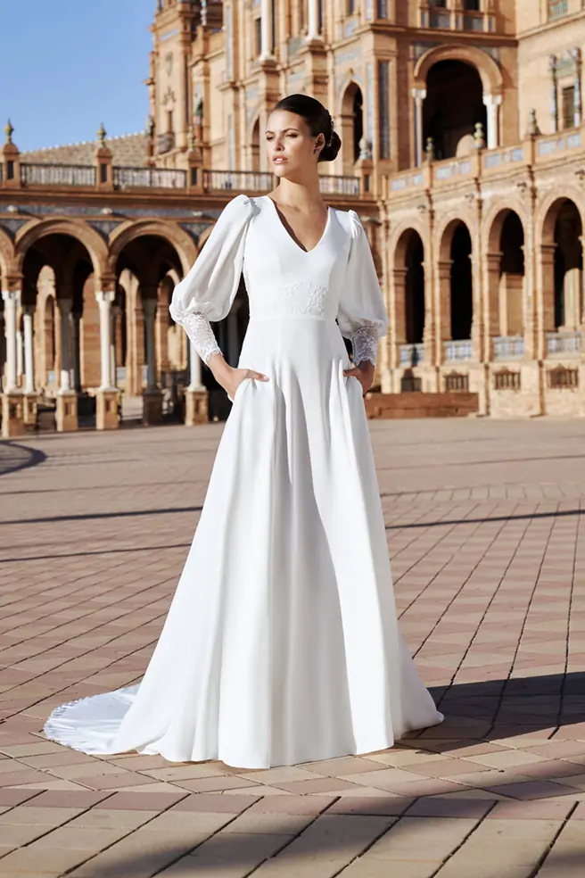 Vestidos-de-novia-2024-Silvia-Fernandez-MUSAS-ARENA-4922-1.jpg VESTIDO DE NOVIA EN VALENCIA