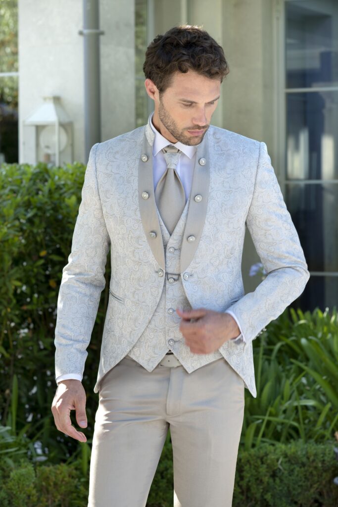 TRAJES DE NOVIO EN VALENCIA